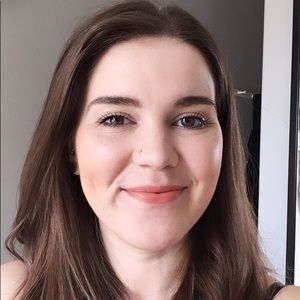 Meet your Posher, Cayla